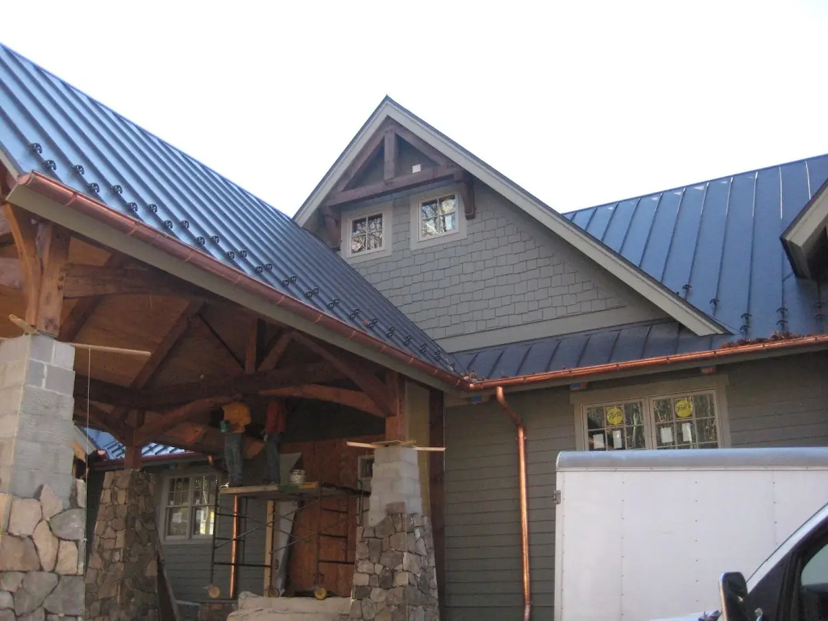 Craftsman Roofing team delivering quality roofing work in East Camden
